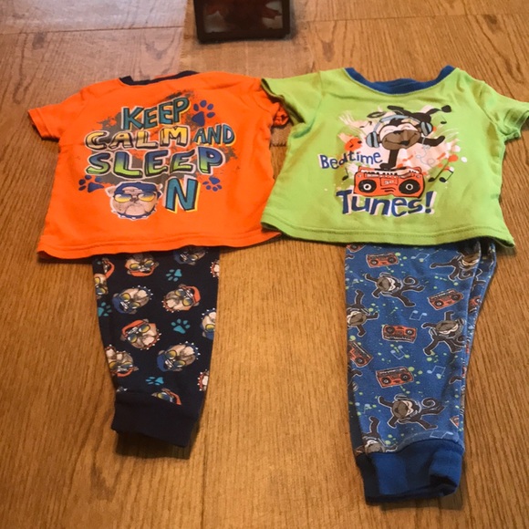 Bundle of 6 boys pj sets - Picture 3 of 4